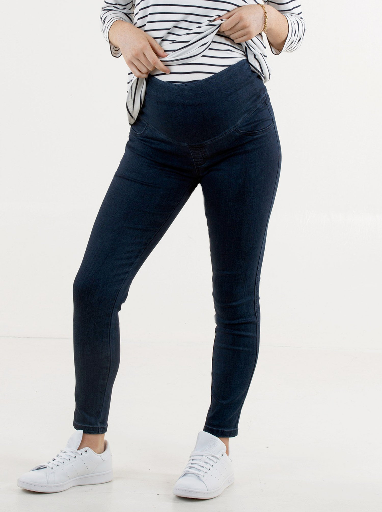 Maternity Over the Bump  Slim Denim Jeggings (6645730541671)
